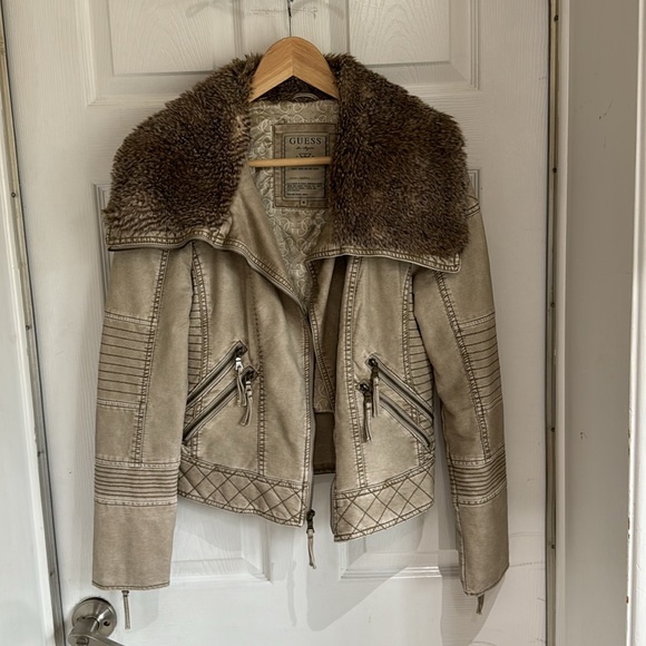 Guess Jacket size: M - Picture 4 of 5